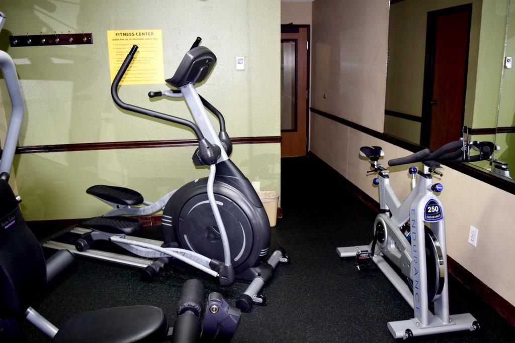 ซูเปอร์ 8 บาย วินด์แฮม โฮมวูด เบอร์มิงแฮม แอเรีย Hotel โฮมวู้ด ภายนอก รูปภาพ